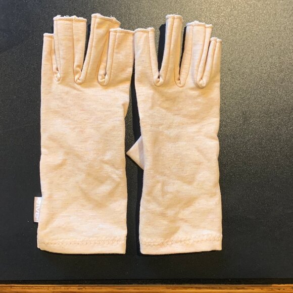 VIVE ARTHRITIS GLOVES, OPEN FINGER, SIZE SMALL, COLOR BEIGE - Picture 4 of 4